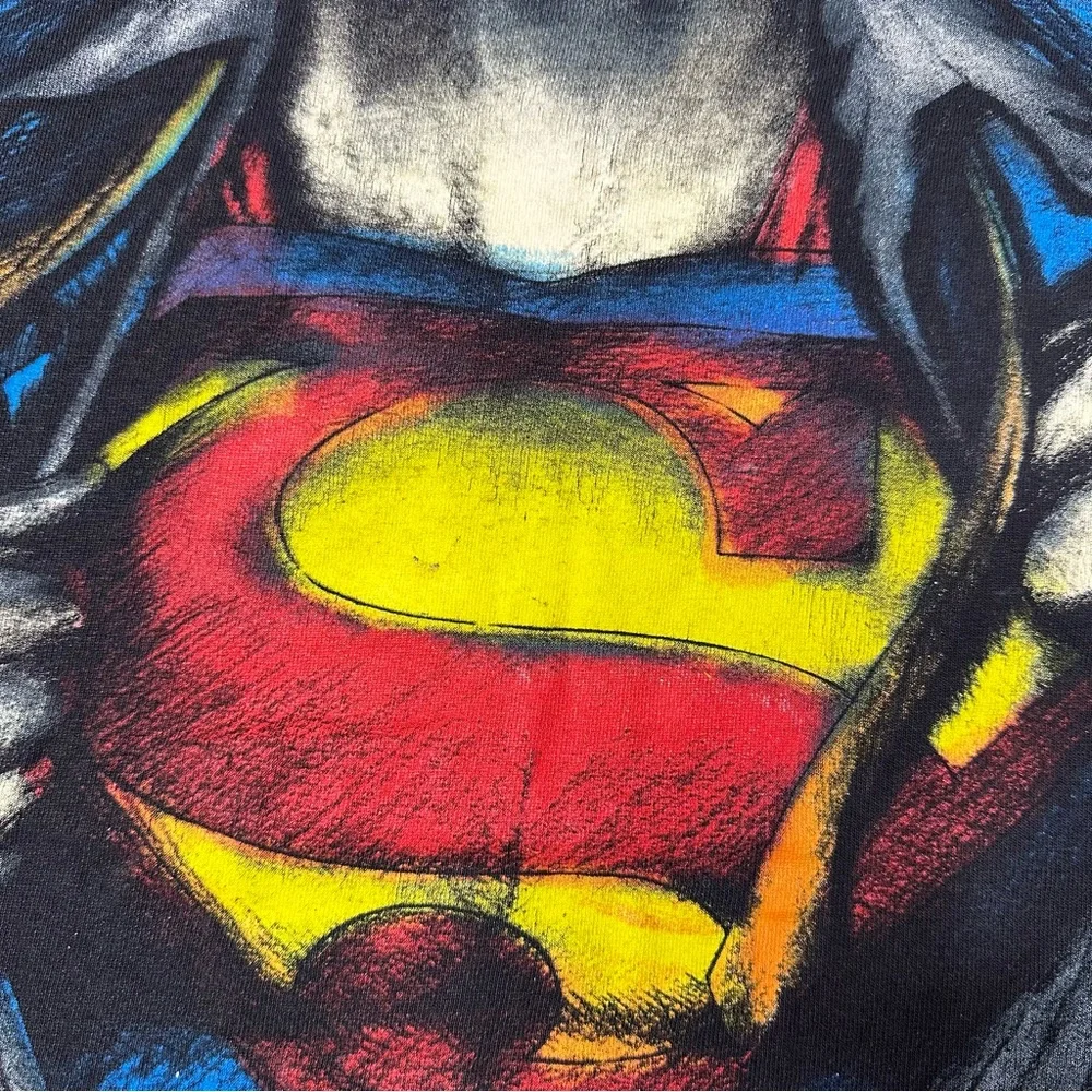 DC Comics Superman Changing Into Superhero Graphic T-Shirt Men’s Sz M - Picture 3 of 9